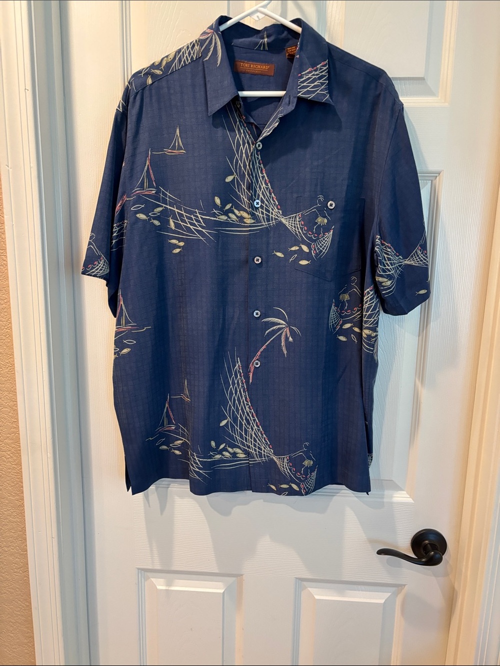 TORI RICHARD Honolulu shirt